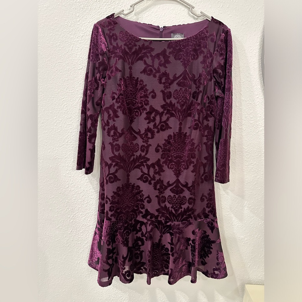 Vince Camuto Burnout Velvet Dress Sz 6